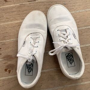 Women’s lace up vans